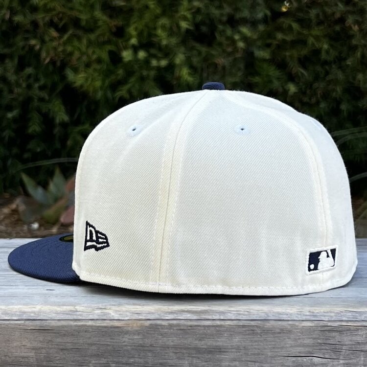 New Era LA Ivory/Navy 2025 World Series Champs Trophy SP