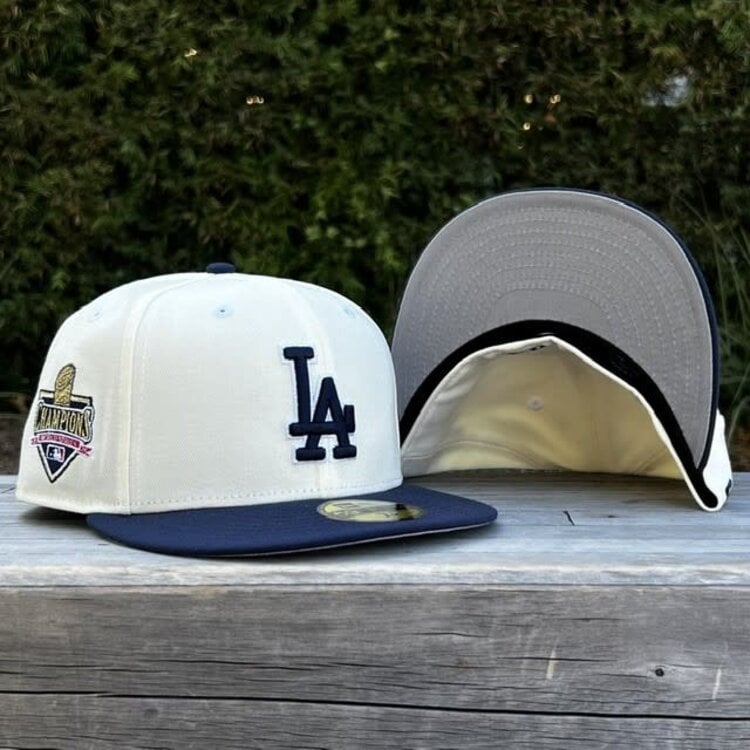 New Era LA Ivory/Navy 2025 World Series Champs Trophy SP