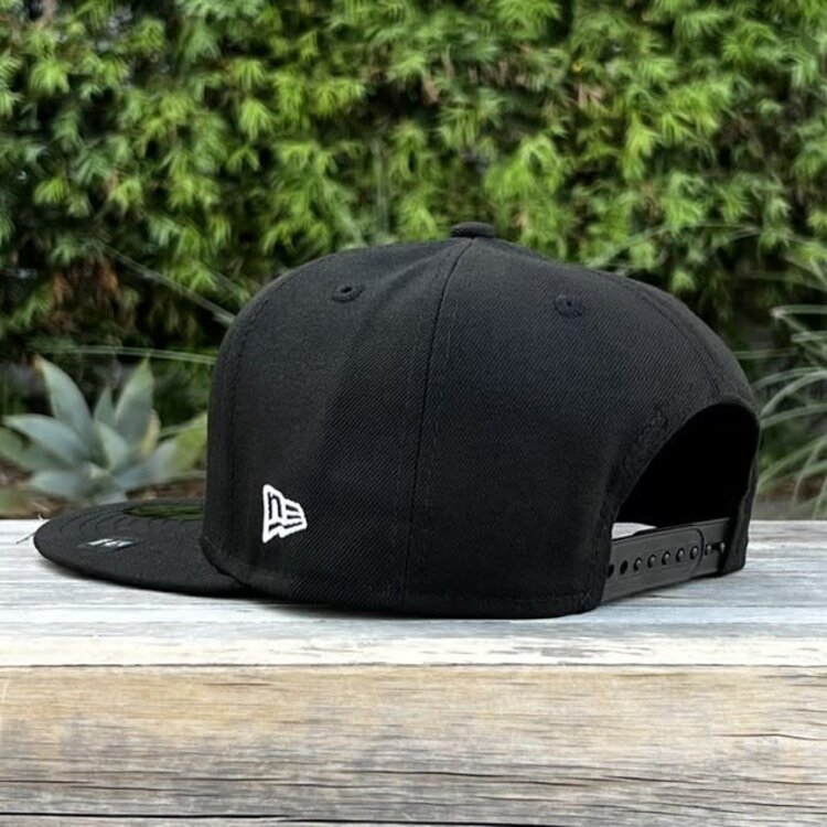 New Era Chicago Bears Black White Snapback 950