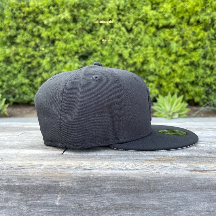 New Era LA Dodgers Black Black 950 Snapback