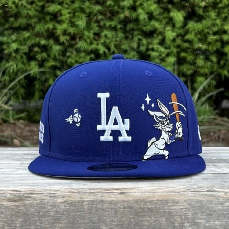 New Era LA Dodgers x Looney Tunes Bugs Bunny Royal 950 Snapback