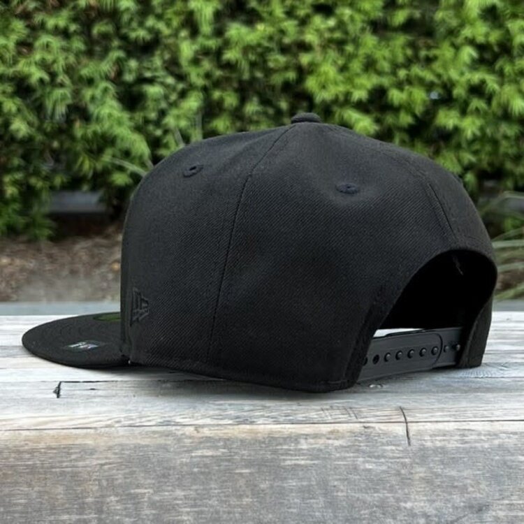 New Era LA Rams Black Black 950 Snapback