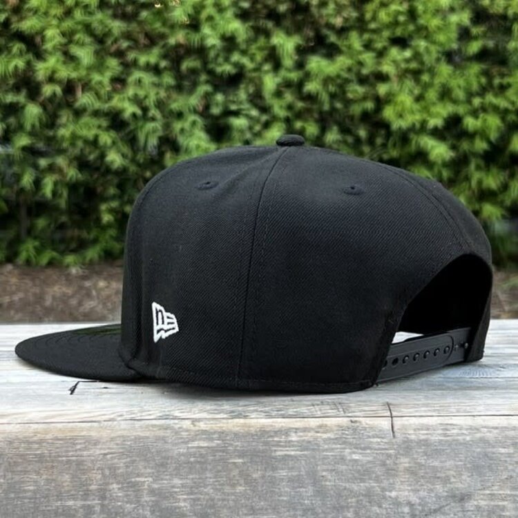 New Era Atlanta Falcons Black White Snapback 950