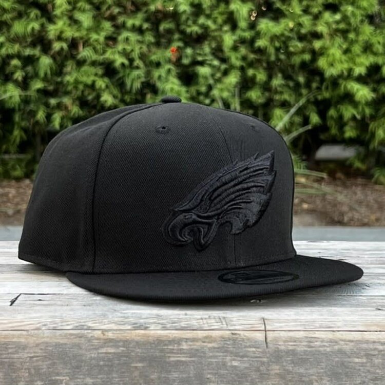 New Era Philadelphia Eagles Black Black 950 Snapback