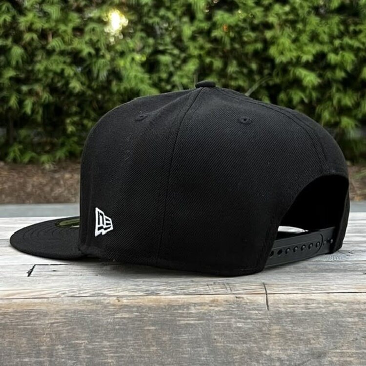 New Era Detroit Lions Black Black White Snapback 950