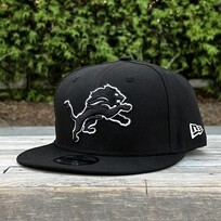 New Era Detroit Lions Black Black White Snapback 950