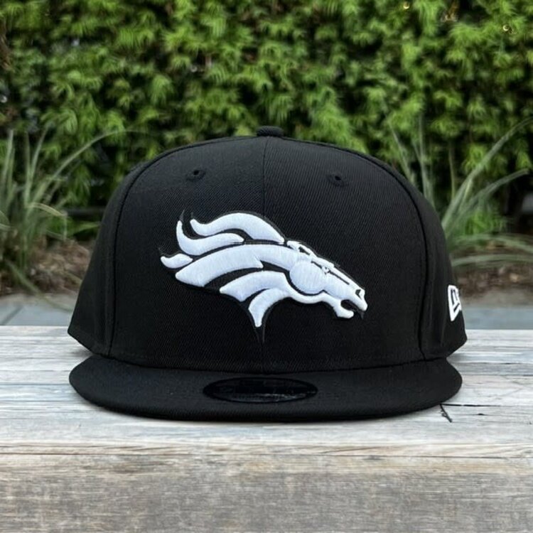 New Era Denver Broncos Black White Snapback 950