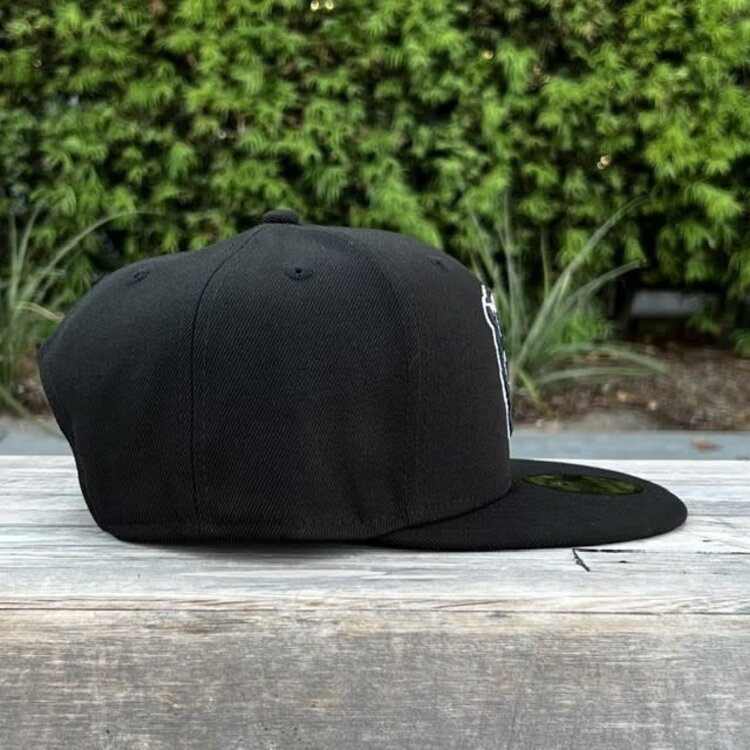 New Era Chicago Bears Head Black White Snapback 950