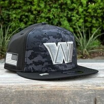 New Era Washington Commanders 2026 Salute to Service Snapback 950