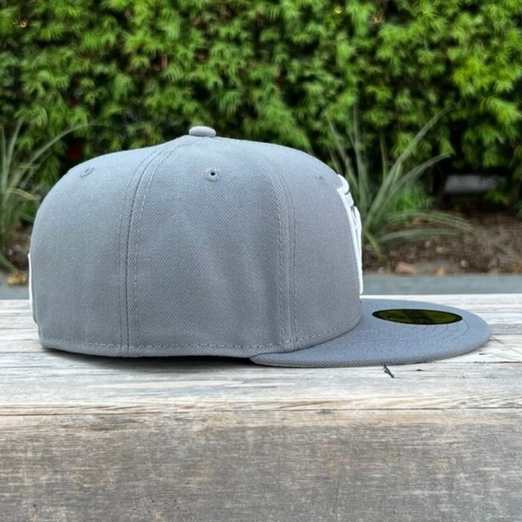 New Era Raiders Storm Gray Shield Gray/White