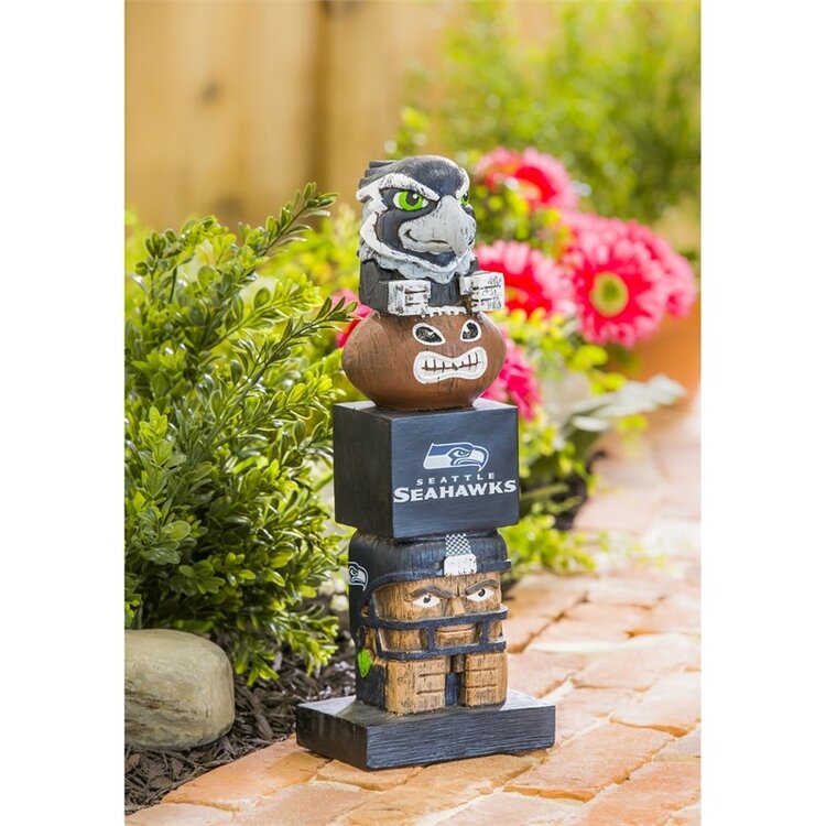 Evergreen Seattle Seahawks Tiki Tiki Totem