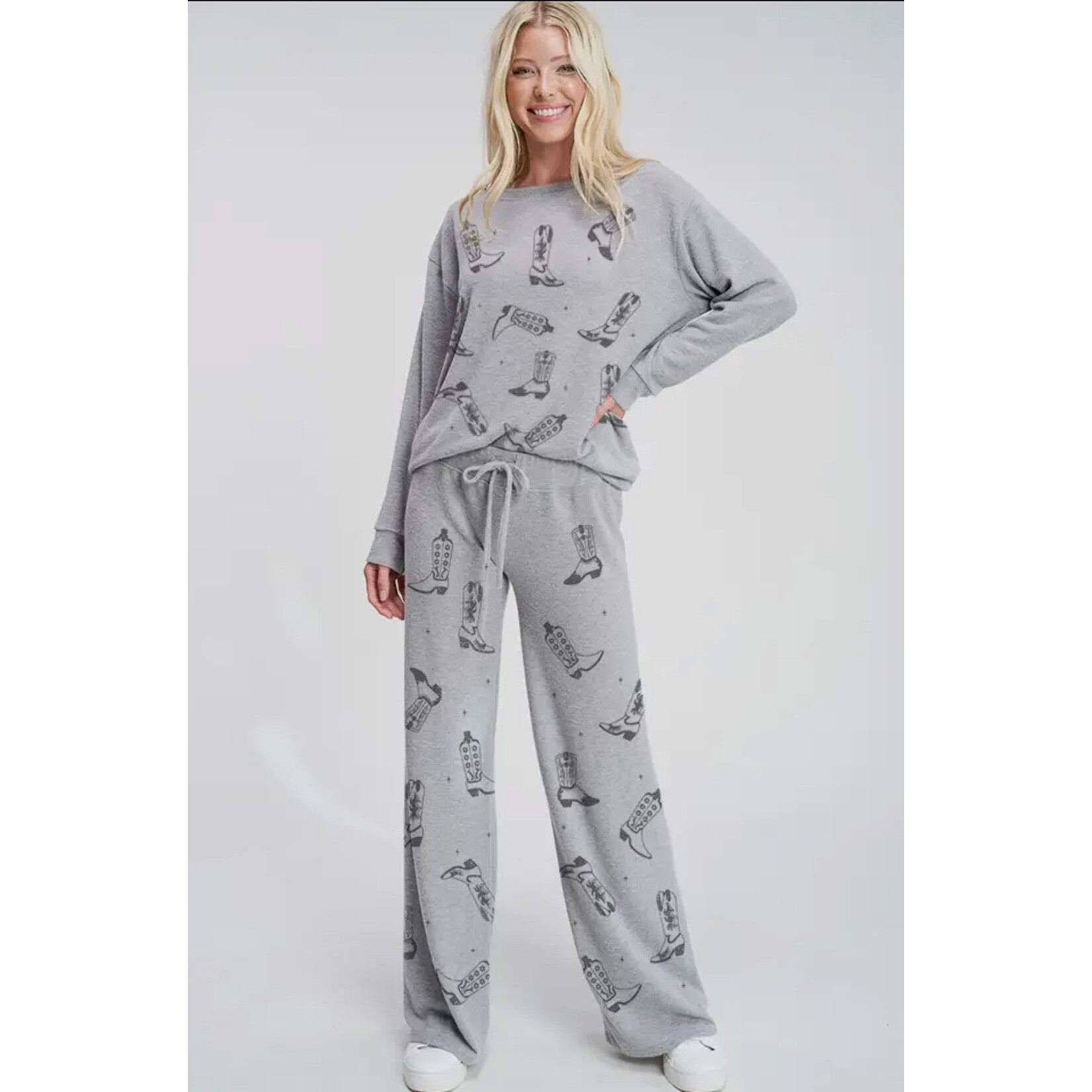 Phil Love Boots All Over Soft Lounge Wear Set
