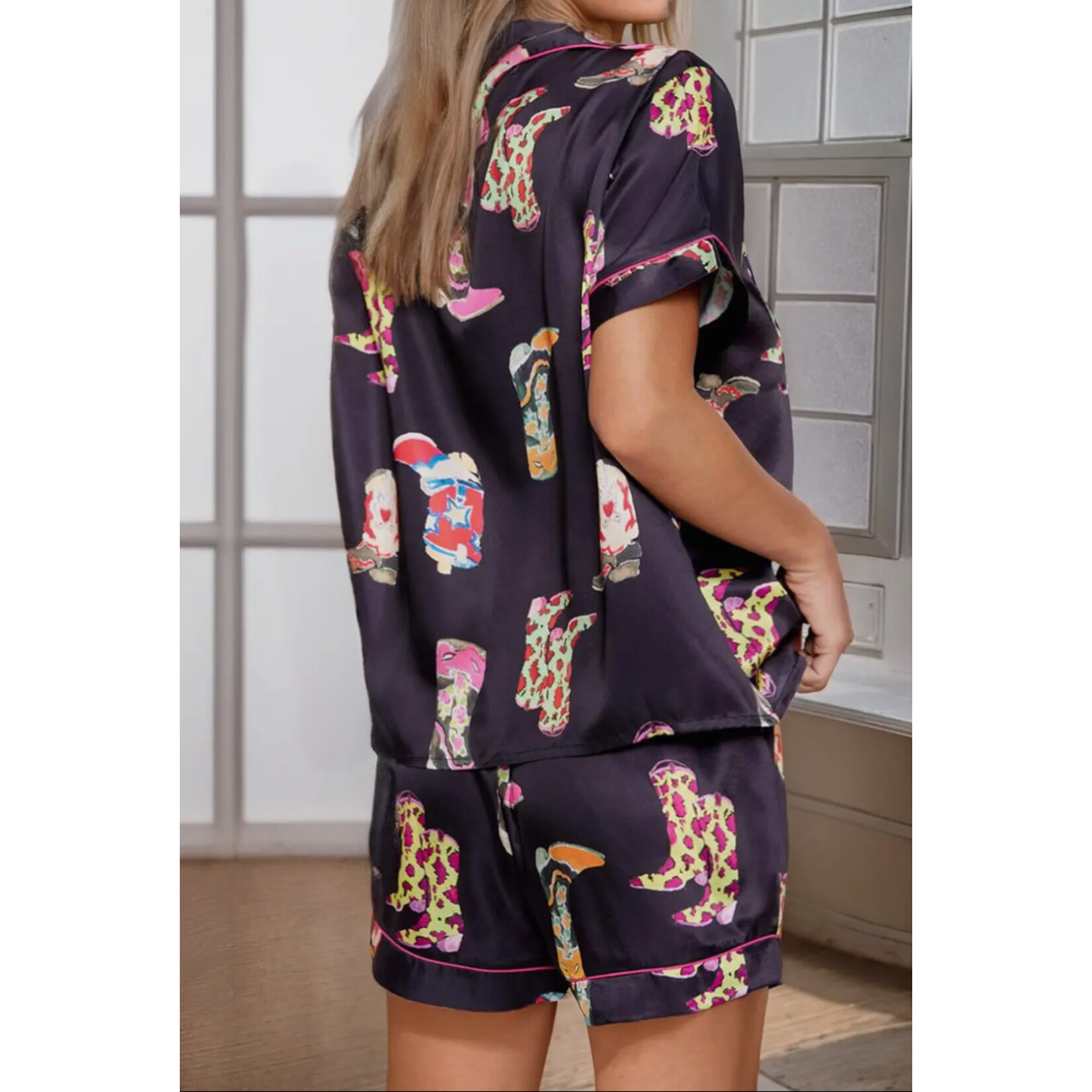 Short Pajama Set Black Western Boots Printed