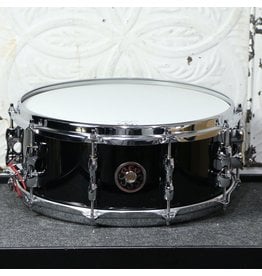 Sakae Maple Snare Drum 14X5.5in - Real Black