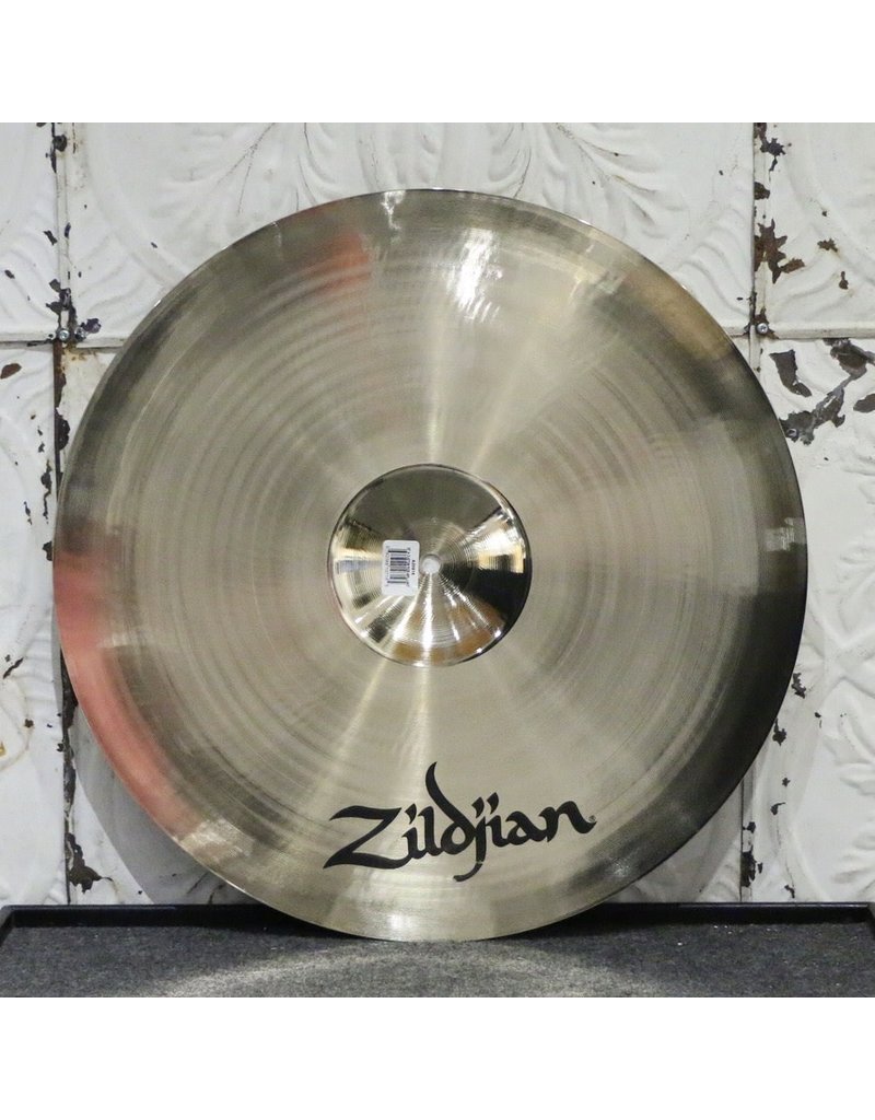 Zildjian Cymbale ride Zildjian A Custom 20po (2168g)