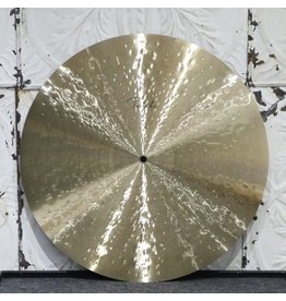 Paiste Cymbale ride Paiste Traditionals Flat Light 20po (1974g)