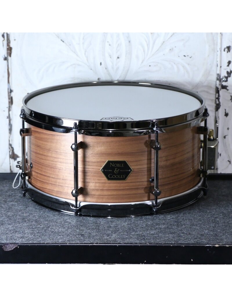 Noble & Cooley Noble & Cooley Walnut Ply Snare Drum 14X6.5in