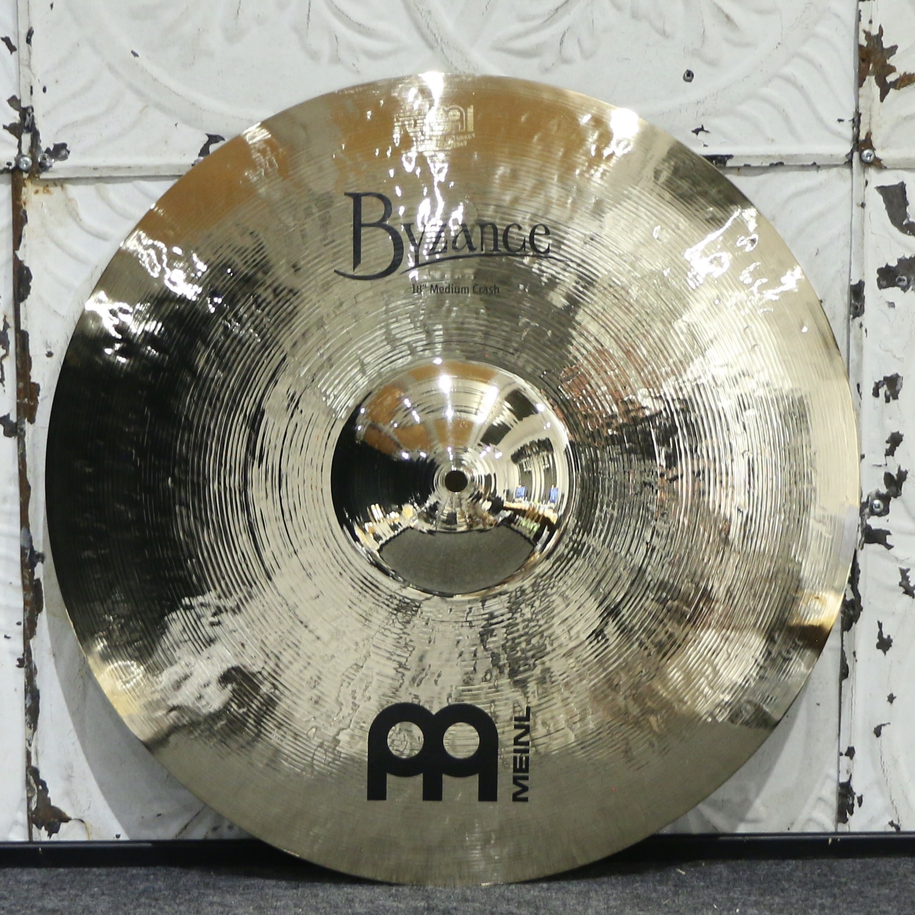 Medium crash cymbal outlet