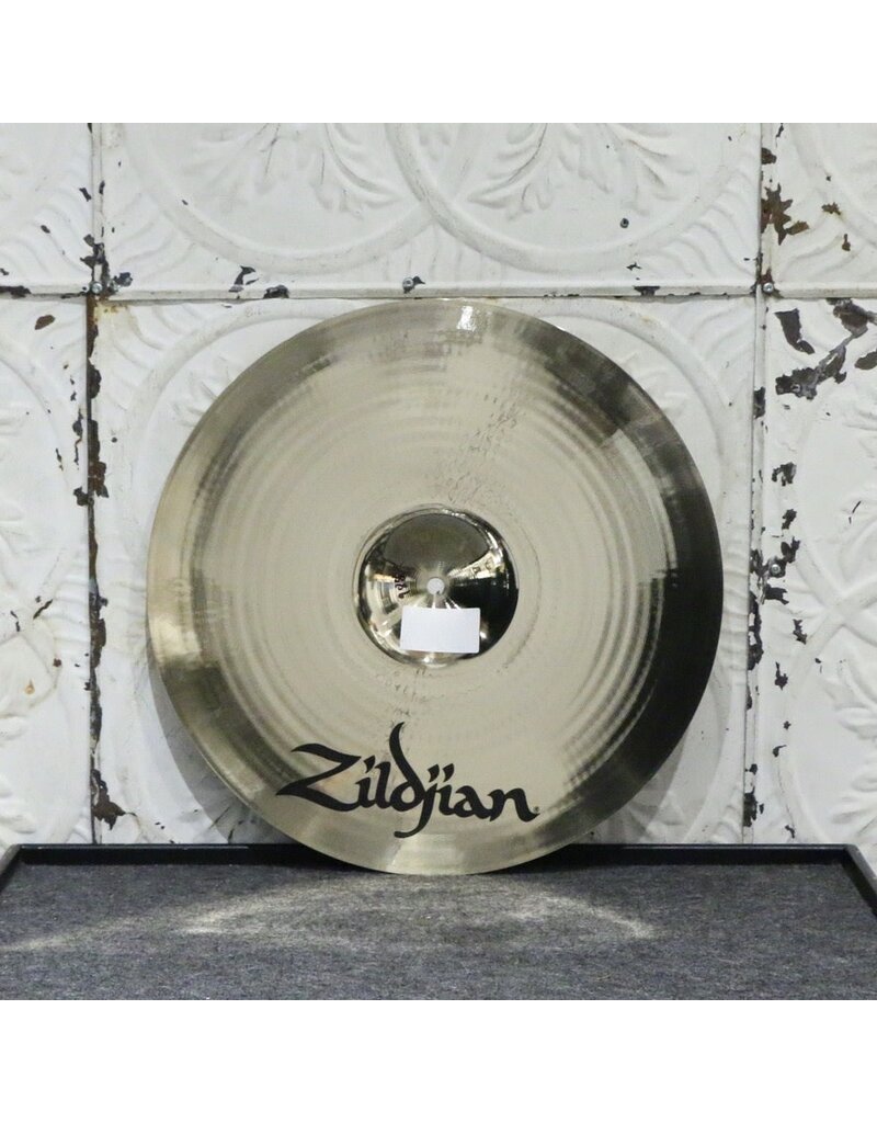 Zildjian Cymbale crash Zildjian A Custom 16po (988g)