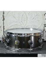 DW Caisse claire usagée DW Collector's Thin Black Nickel Over Brass 14X5.5po