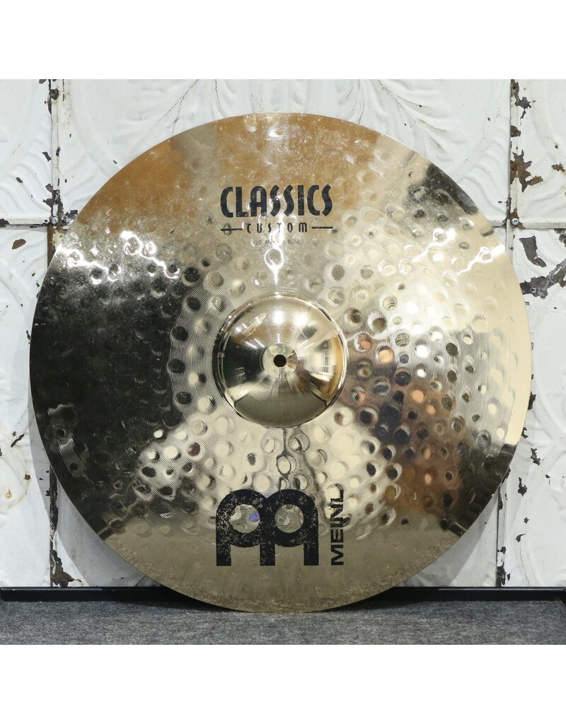 Meinl Used Meinl Classics Custom Medium Ride Cymbal 20in (2496g)