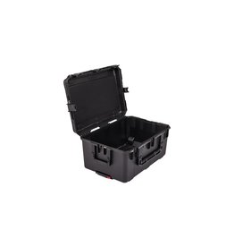 SKB SKB iSeries Pull Case with Wheels 29X18X10"