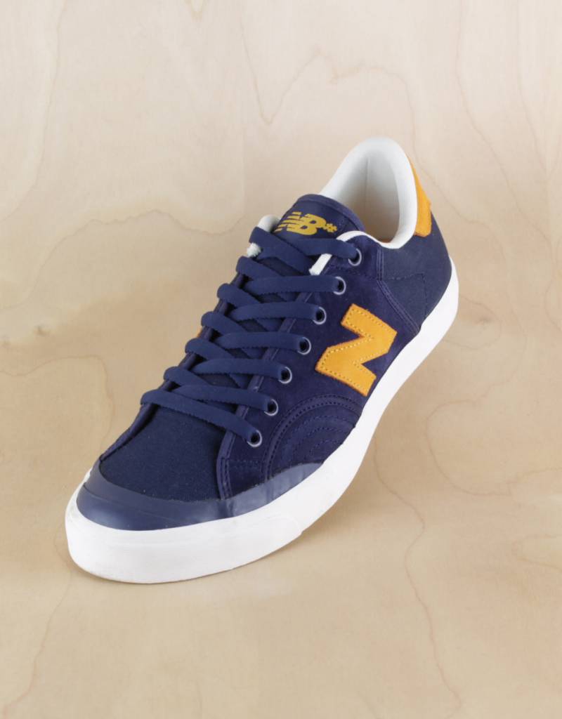 {keywor d} new balance 212