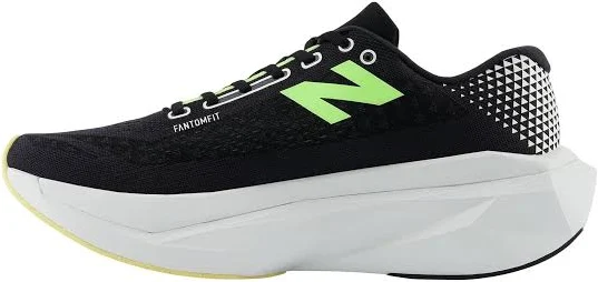 New Balance FuelCell SuperComp Trainer v3