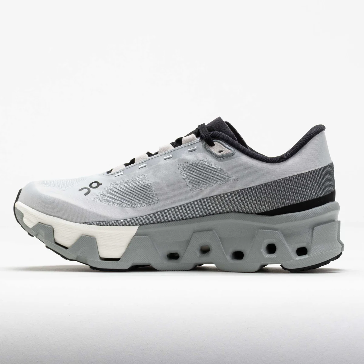 on running CloudMonster Hyper M