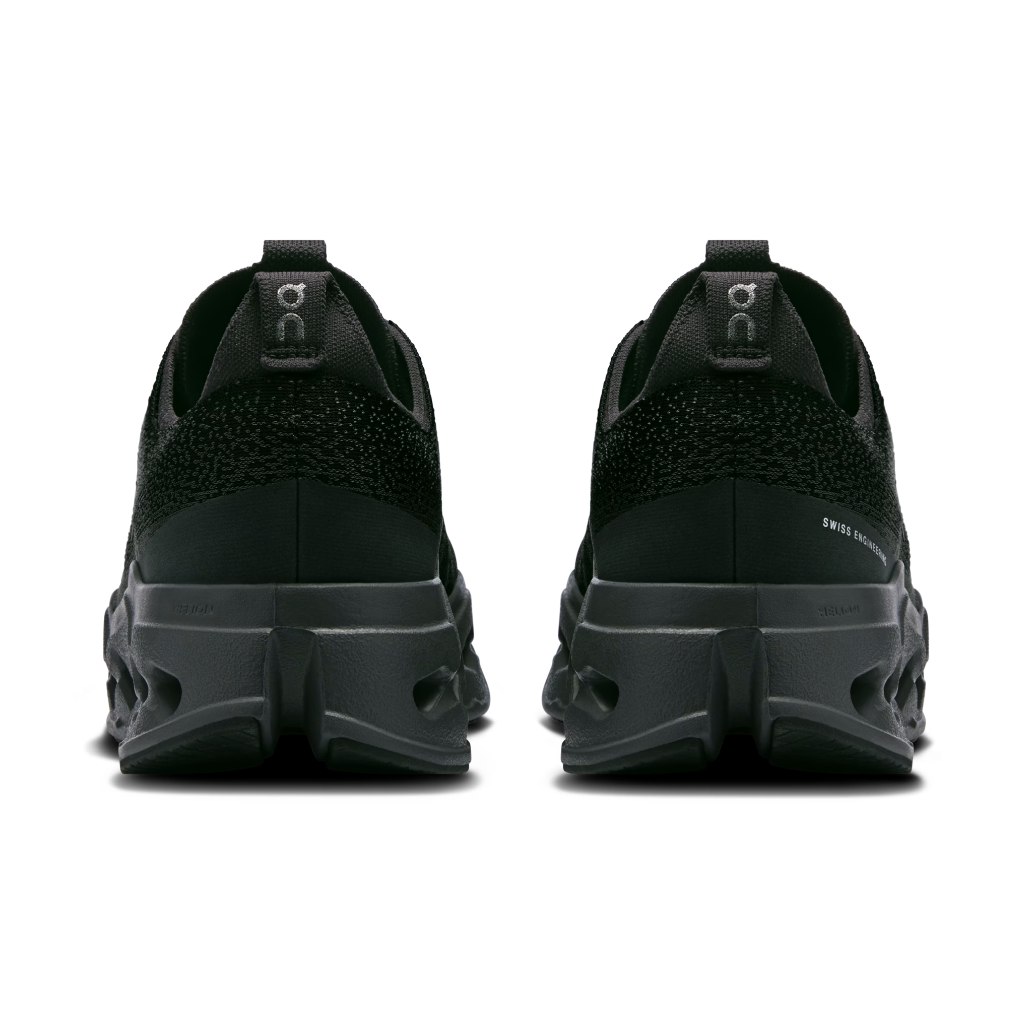 On Cloudsurfer Max Wide