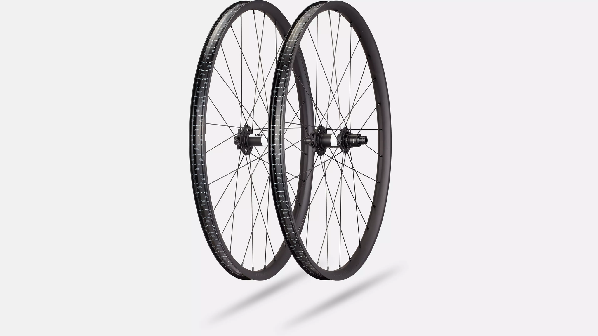 Roval Traverse Alloy 350 29'' avant
