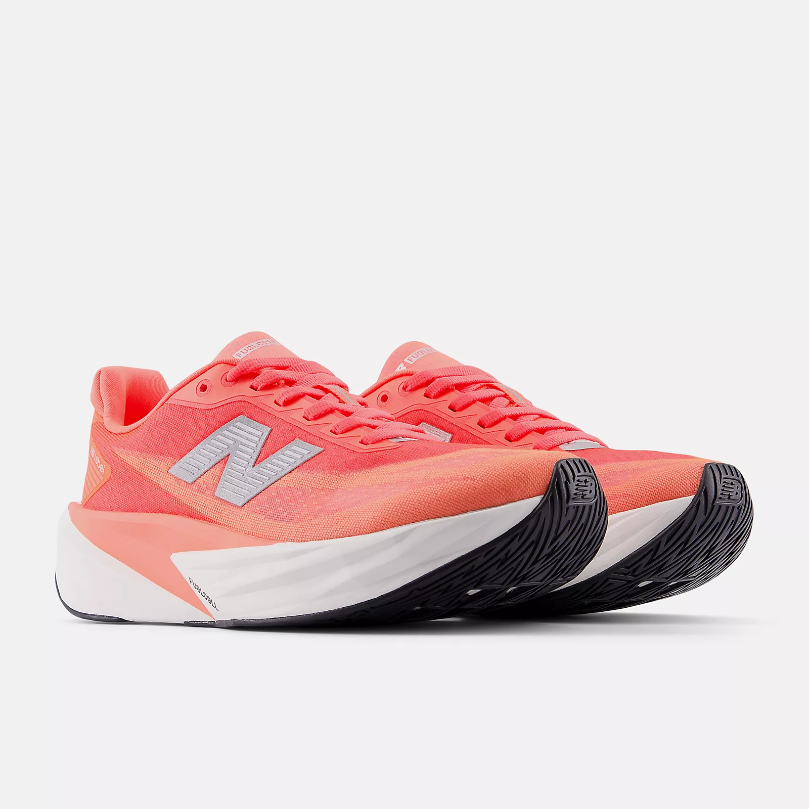 New Balance Fuelcell rebel V5 Femme
