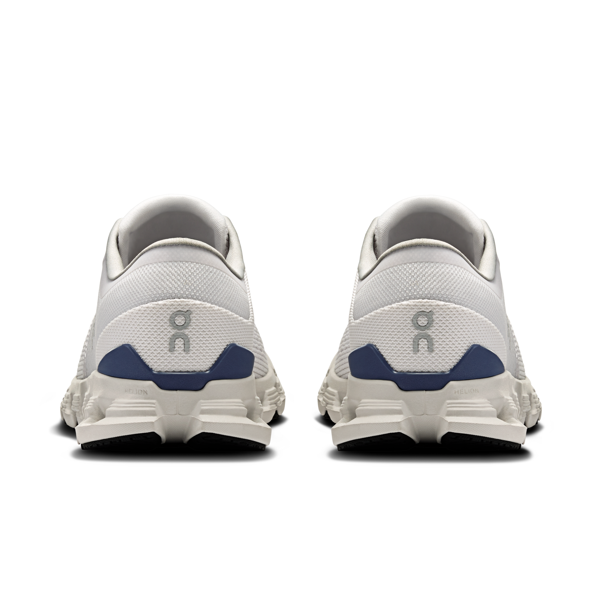 ON On Cloud X 4 Femme