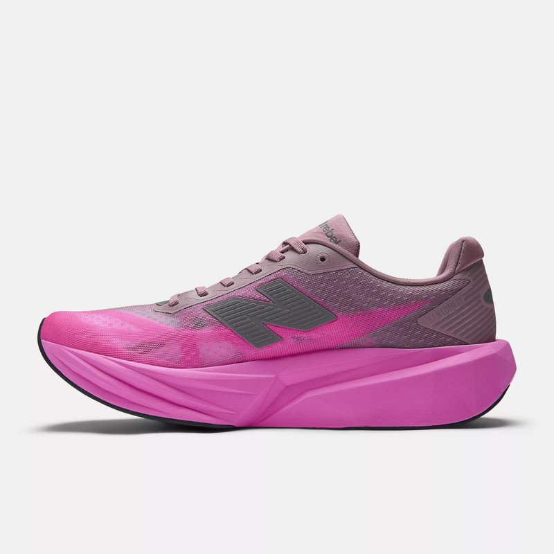 New Balance Fuelcell rebel V5 Woman - Au Coin du Pedaleur