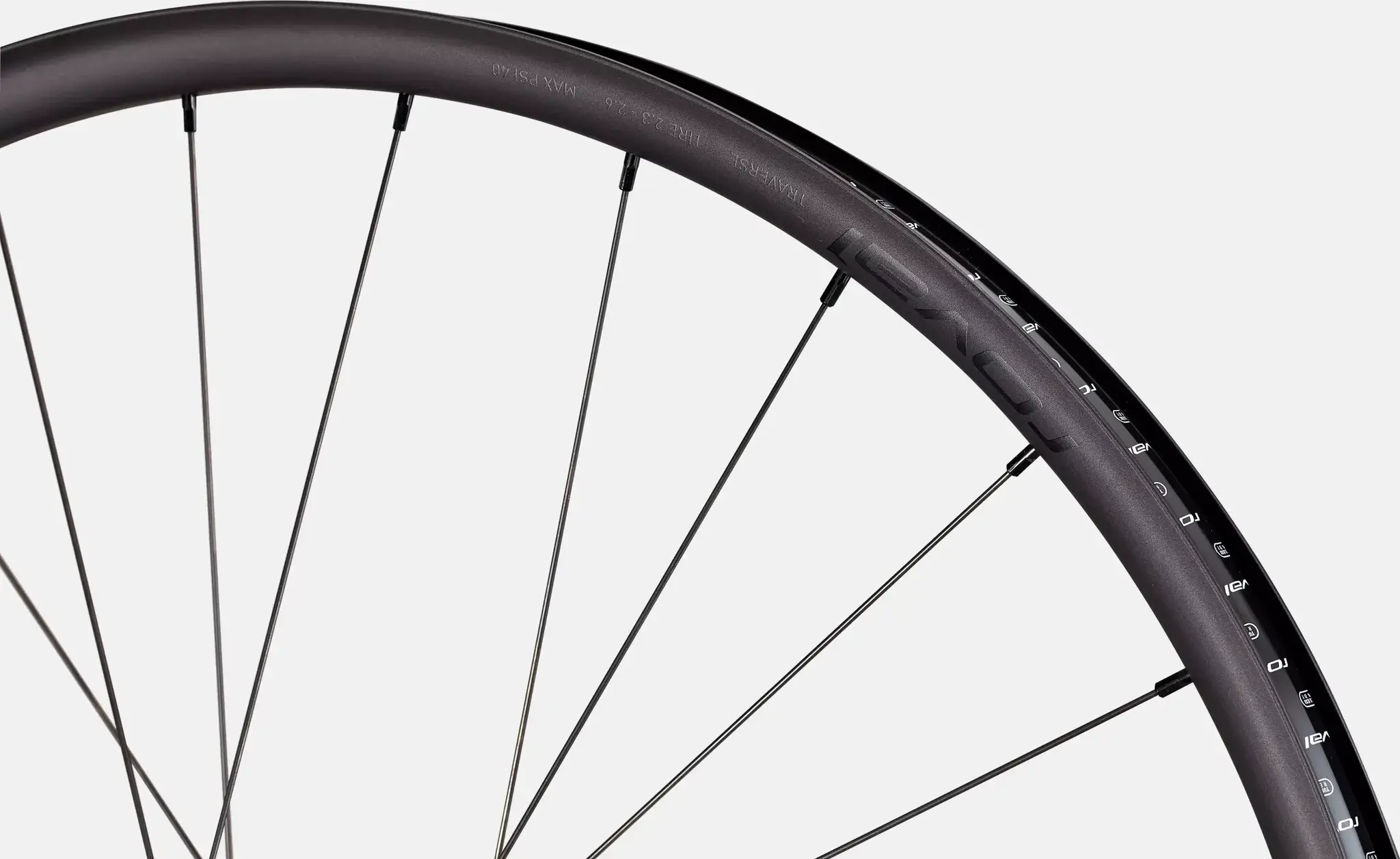 Specialized Roval Traverse alloy 350 arrière