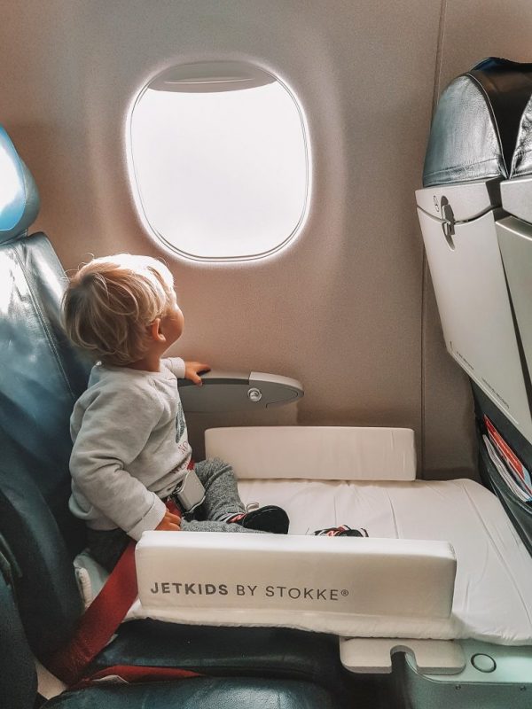 Bed Box de JetKids : un lit pour enfant dans l'avion - BB Jetlag