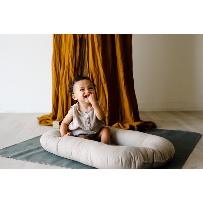 Snuggle Me Organic Sensory Lounger, Birch Charlotte et Charlie