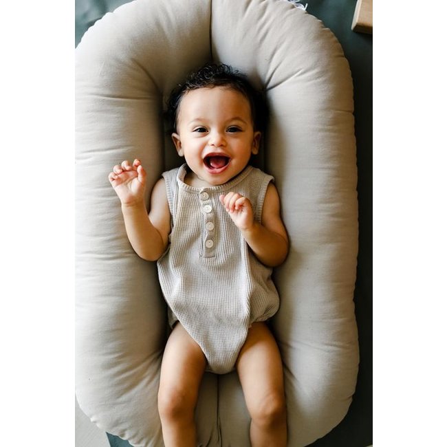 Snuggle Me Organic Sensory Lounger, Birch Charlotte et Charlie