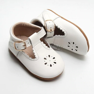 Consciously Baby Consciously Baby - Soft Sole Leather Petal Shoes, Cotton White