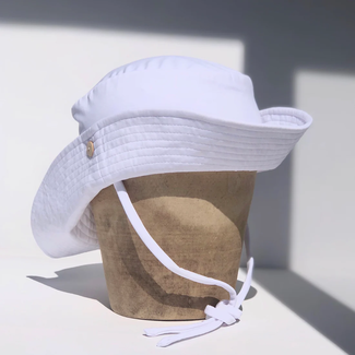 Fini. the label Fini. The Label - Sailor Nylon Sun Hat, White
