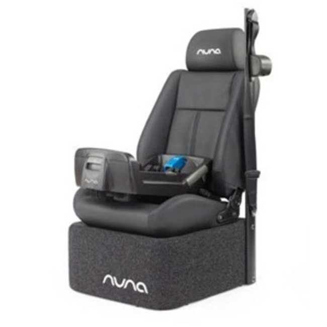 Nuna Pipa Infant Car Seat Base Charlotte et Charlie