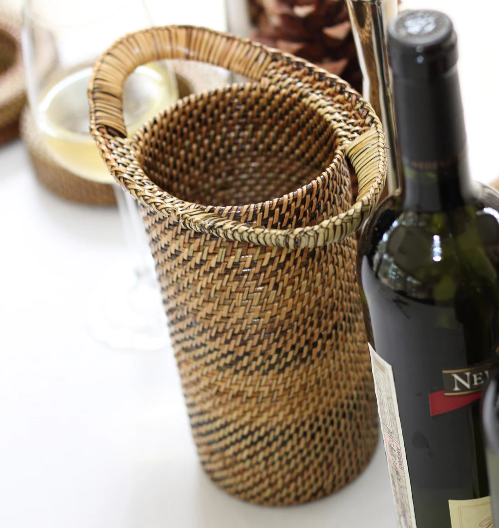 Calaisio Wine Holder w/Wrapped Handles