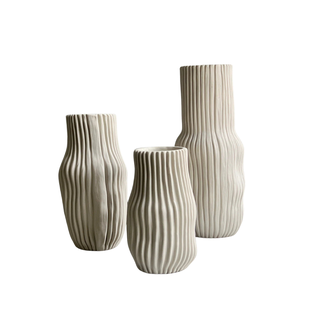 Medium Wabi-Sabi Vase in White