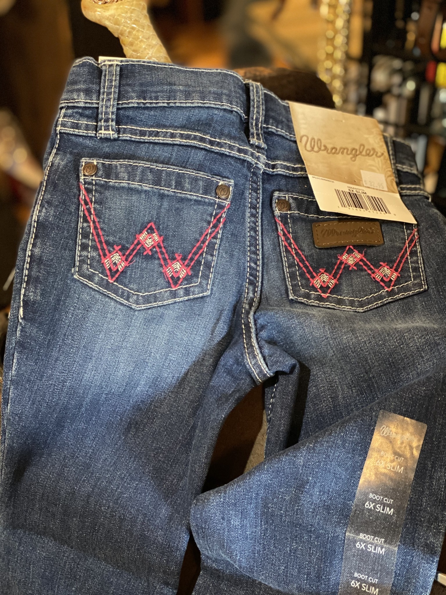 Wrangler Girl's Wrangler Slim Jeans w/Pink Stitch Pocket