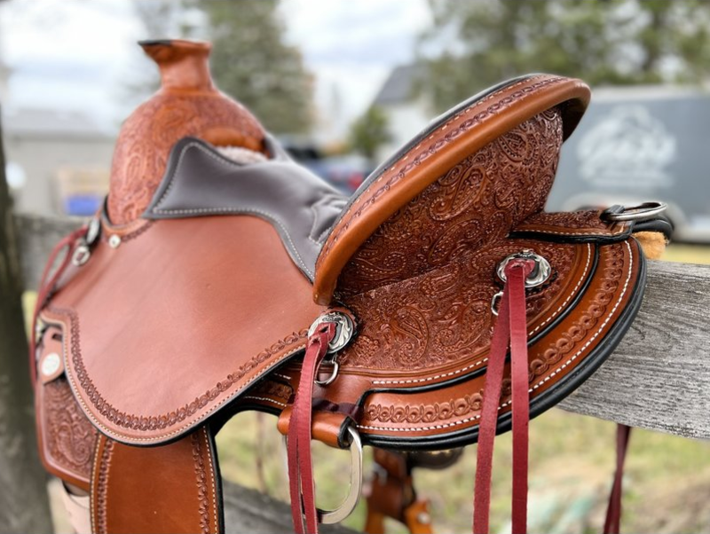 Circle Y 16" Wide Circle Y Paisley Flex2 Trail Saddle