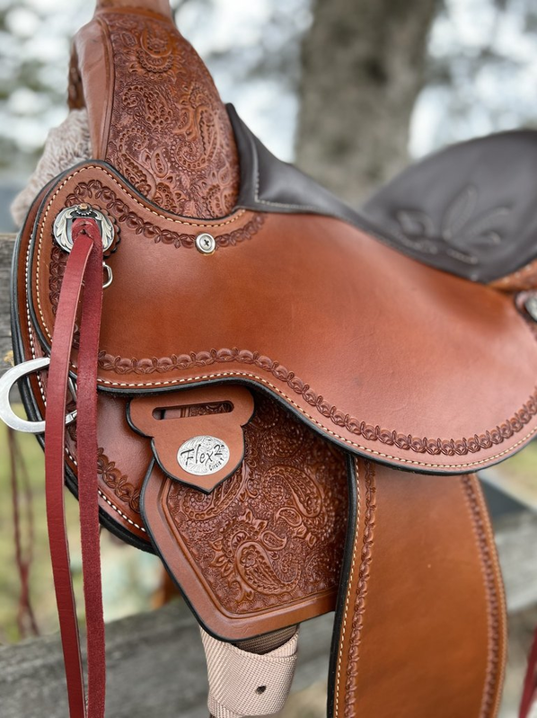 Circle Y 16" Wide Circle Y Paisley Flex2 Trail Saddle