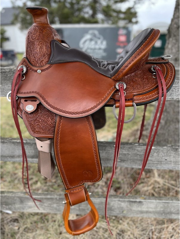 Circle Y 16" Wide Circle Y Paisley Flex2 Trail Saddle