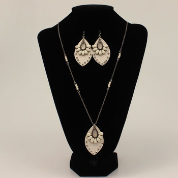 Set - Necklace/Earrings Leather Teardrops