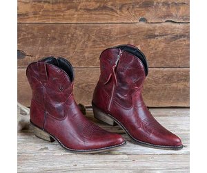 red dingo boots
