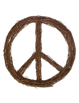 Creative Co-op 19.5" Round Twig Peace Sign Wreath, Natural